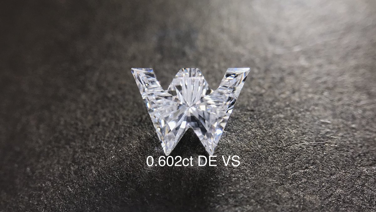0.602克拉 字母W DE色 VS