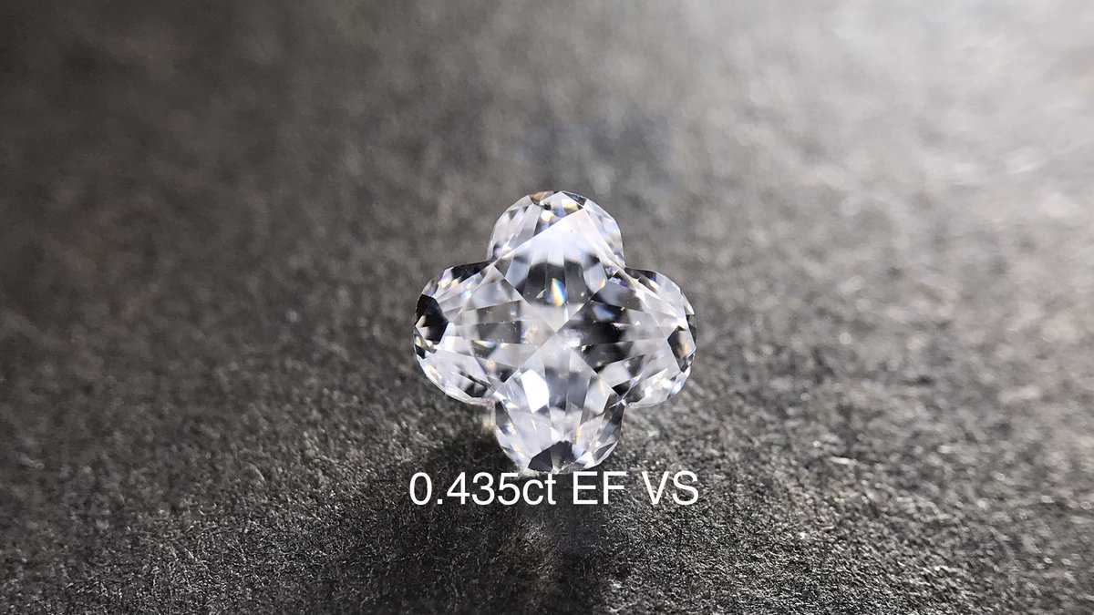 0.435克拉 圆角四叶草 EF色 VS